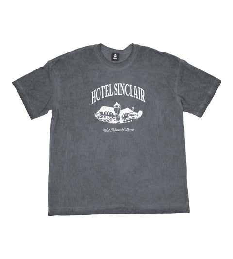 Chateau Tee